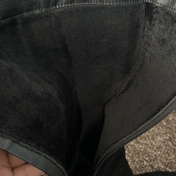 Suede Warm Black Knee High Boots 1 Pair! - Picture 11 of 11